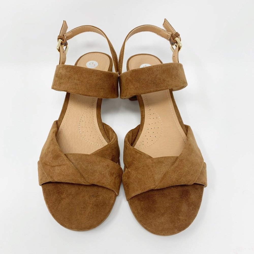 Dressbarn Brown Vegan Suede Leather Sandal SZ 8